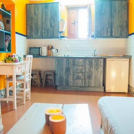De La Parte Antigua De Apartamento Caces