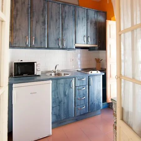 Apartamento De La Parte Antigua De Caces