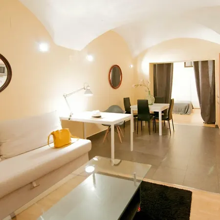 De La Parte Antigua De Apartamento *