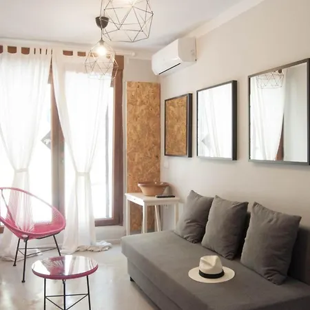 De La Parte Antigua De Apartamento Caces