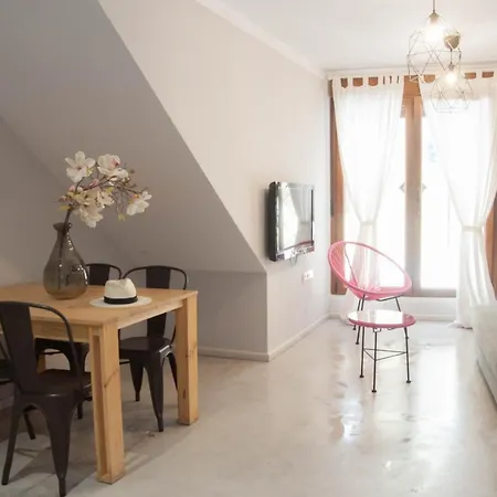 De La Parte Antigua De * Caces