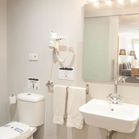 Apartment De La Parte Antigua De *