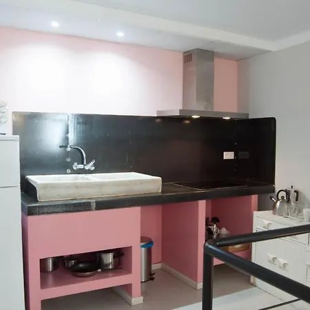 Apartman De La Parte Antigua De Caces